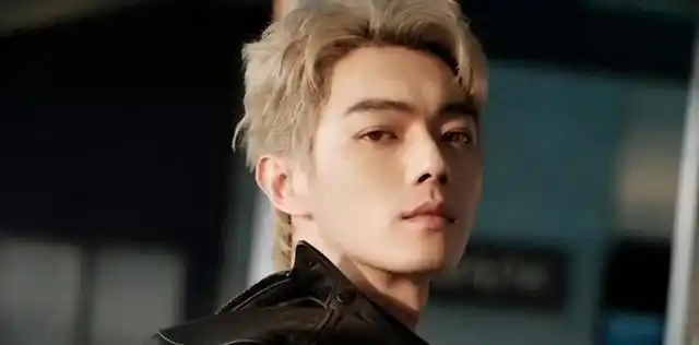 娱乐圈“黑料”爆不停，明星关系错综复杂，粉丝理性看热闹